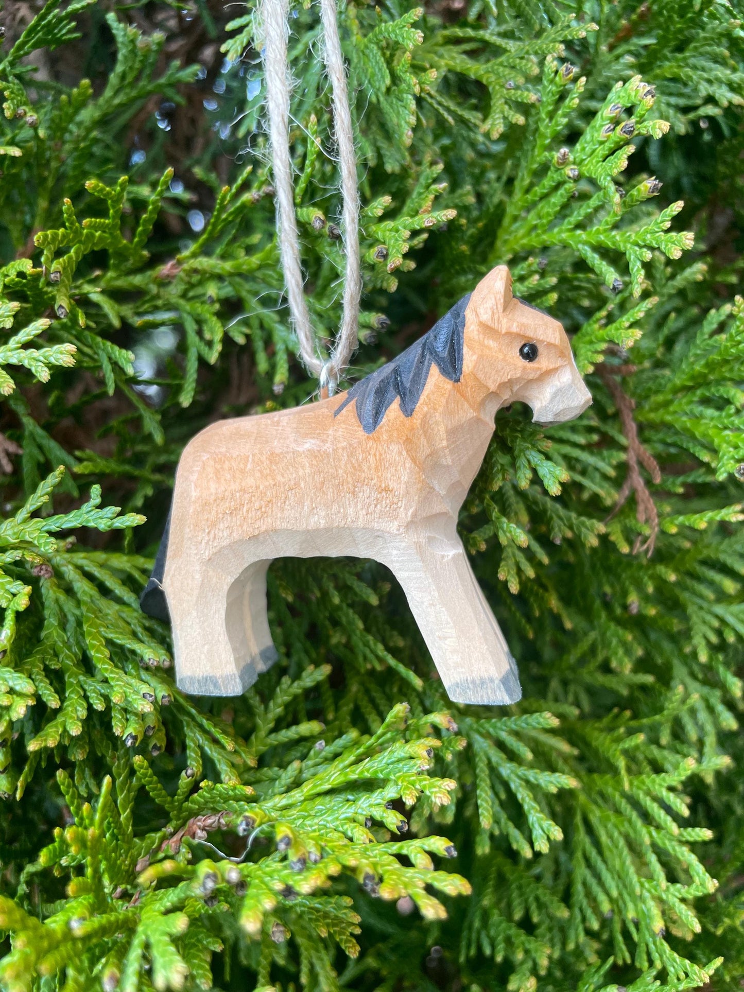 Horse Ornament Handmade Wooden Hanging Décor Rustic Carving Figurine Farm Animal Statue