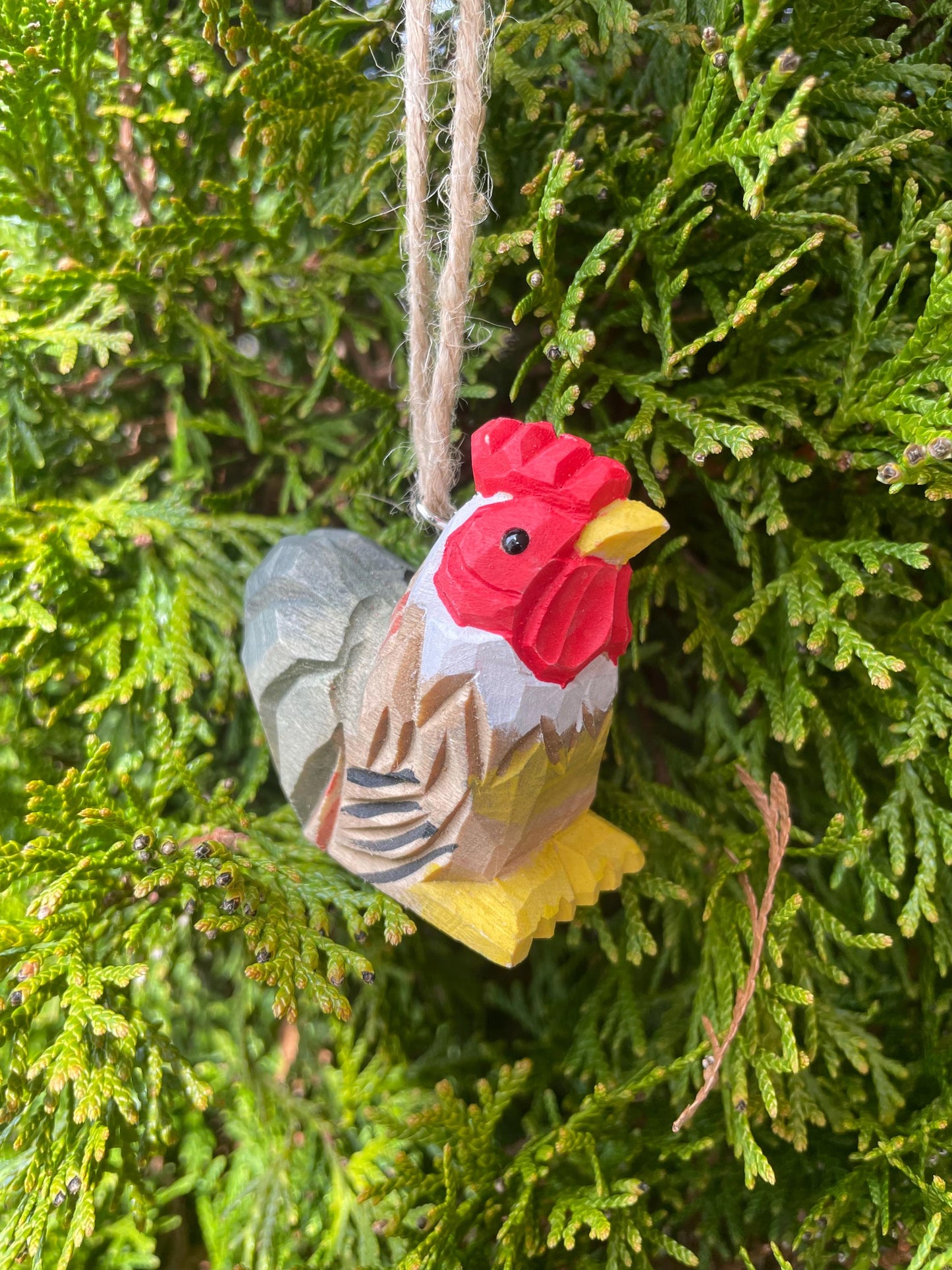 Rooster Ornament Hanging Statue Decoration Farm Barn carved small animals