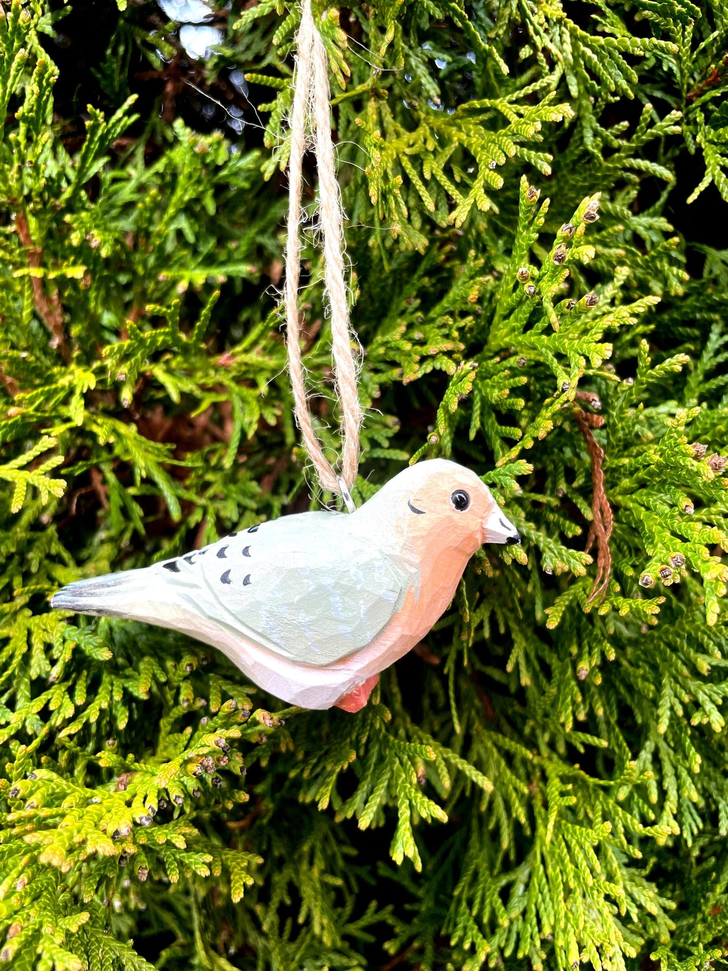 Mourning Dove Ornament Hanging Hand-Carved Wooden Figurine: Miniature Turtledove Bird Décor
