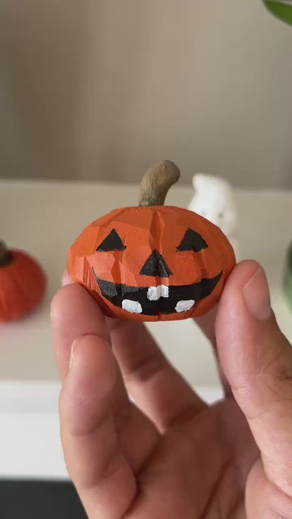 Jack-o'-Lantern Figurine